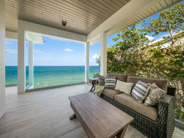 Luxury, Luxury, Luxury Anna Maria Bayside Villa