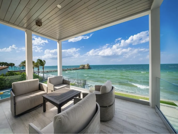 Luxury, Luxury, Luxury Anna Maria Bayside Villa