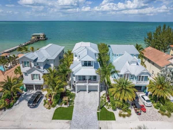 Luxury, Luxury, Luxury Anna Maria Bayside Villa