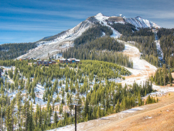 Three Bedroom Vacation Rental in Big Sky with Great Views and Hot Tub