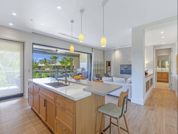 Kaanapali Elegant Two Villas with 6 Bedrooms & Sleeps 16 Guests
