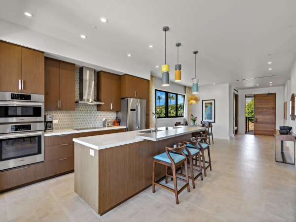 Kaanapali Elegant Two Villas with 6 Bedrooms & Sleeps 16 Guests