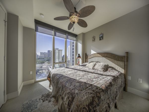 Honolulu Vacation Condo Two Bedroom Sleeps 6 Guests