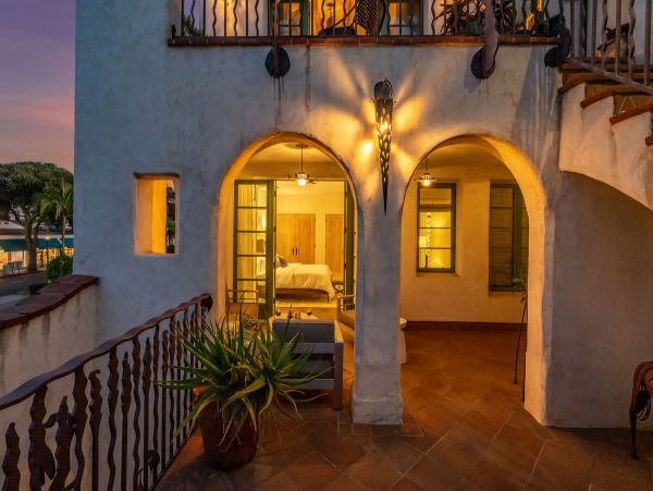 Santa Barbara Vacation Home Three Bedroom