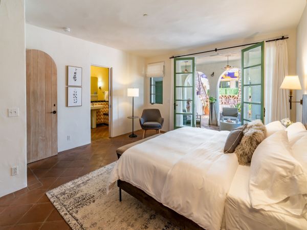 Santa Barbara Vacation Home Three Bedroom