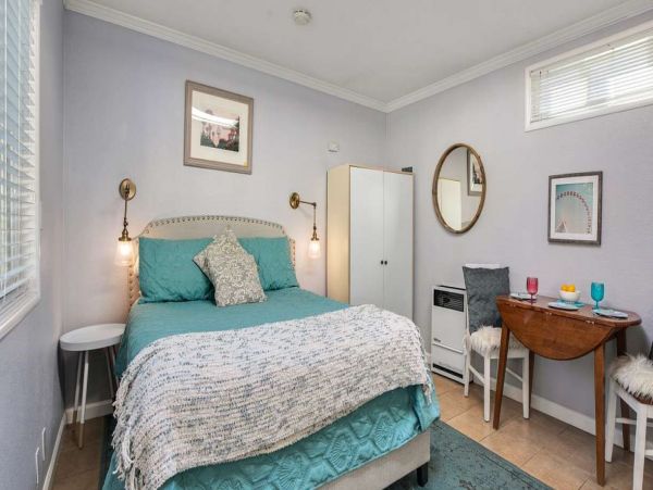 Santa Cruz Three Bedroom Home with Deck & Spa