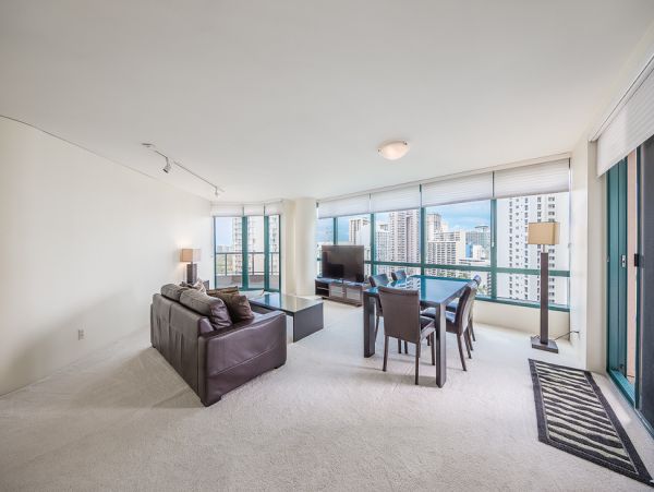 Honolulu Vacation Condo Two Bedroom