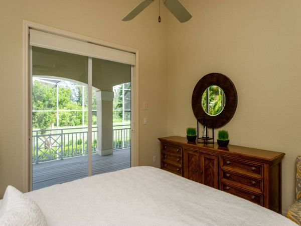 Beautiful Home with 3 Bedrooms, Private Pool & Spa