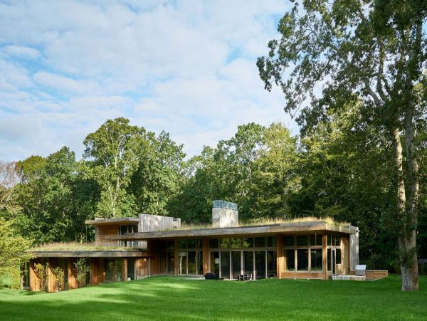 Hamptons Vacation Home Six Bedroom