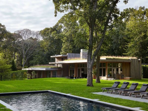 Hamptons Vacation Home Six Bedroom