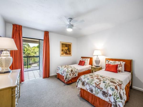 What A Treasure Wonderful Condo with Water Views