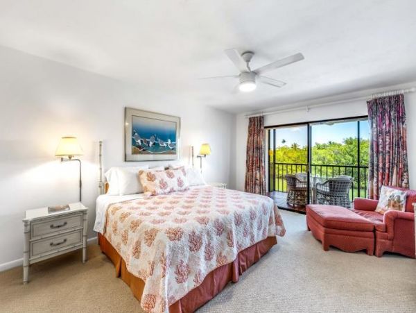 What A Treasure Wonderful Condo with Water Views