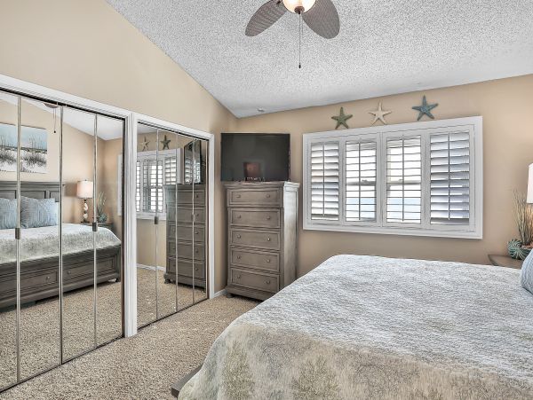 Tranquil Vacation Rental with Ocean Views, Pool, and Balcony