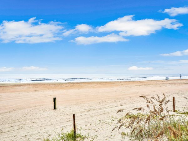 Two Bedroom Condo walking distance to the beach