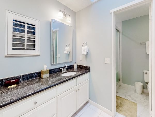 5 Bedroom- 5.5 bathroom house with patio, private pool and beach access