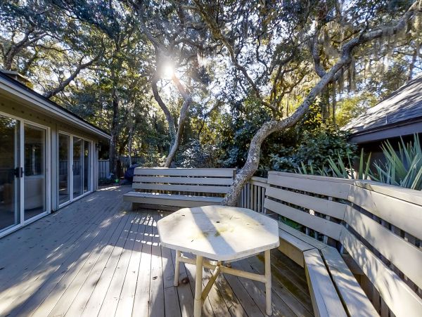 5 Bedroom- 5.5 bathroom house with patio, private pool and beach access