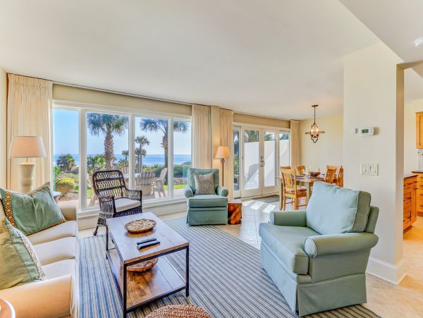 Oceanfront Fernandina Beach Condo: Luxury with Pool & Tennis