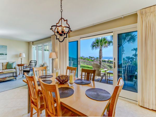 Oceanfront Fernandina Beach Condo: Luxury with Pool & Tennis