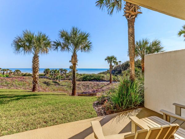 Oceanfront Fernandina Beach Condo: Luxury with Pool & Tennis
