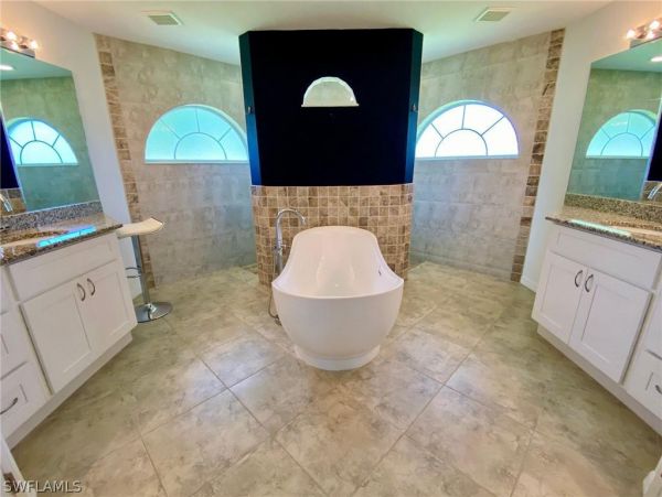 Water Views Cape Coral Vacation Pool Home Three Bedroom