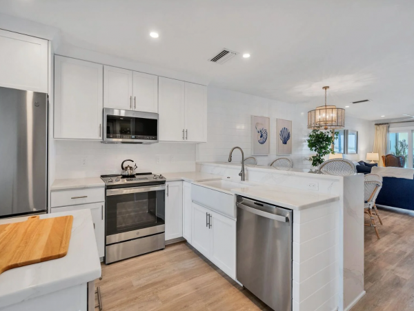 Bay Views Boca Grande Vacation Condo Two Bedroom
