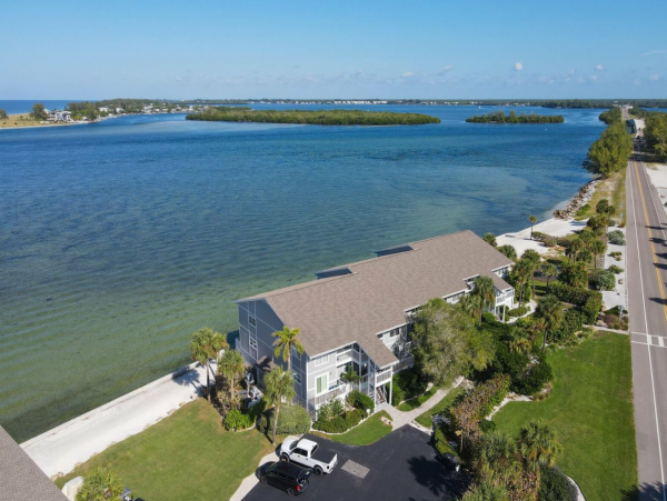 Bay Views Boca Grande Vacation Condo Two Bedroom