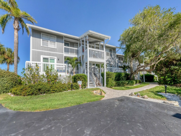 Bay Views Boca Grande Vacation Condo Two Bedroom