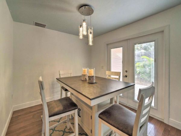 Sarasota Vacation Home Two Bedroom