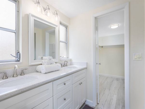 Sarasota Vacation Home Two Bedroom