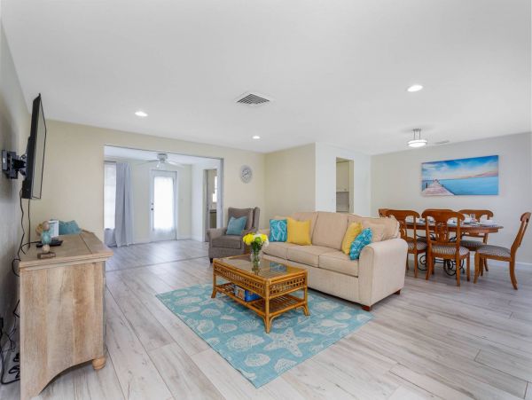 Sarasota Vacation Home Two Bedroom