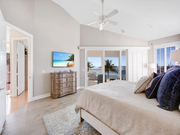 Bonita Springs Home 1028767