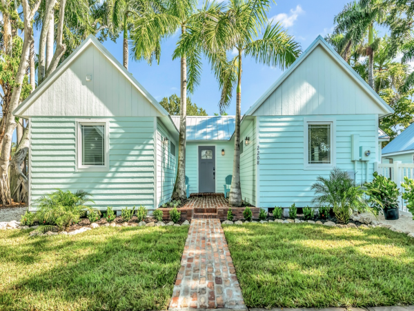 Beautiful Three Bedroom Vacation Rental  Additional Guest Suite