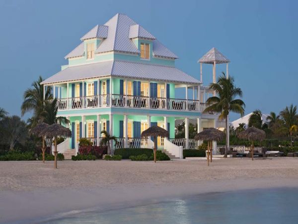 Luxury Five Bedroom Home Steps from the Beach