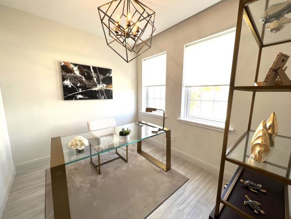 Luxury Five Bedroom Home Steps from the Beach