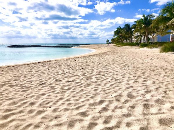 Luxury Five Bedroom Home Steps from the Beach