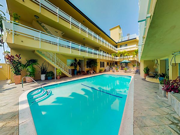 Venice Beach Home 1028831