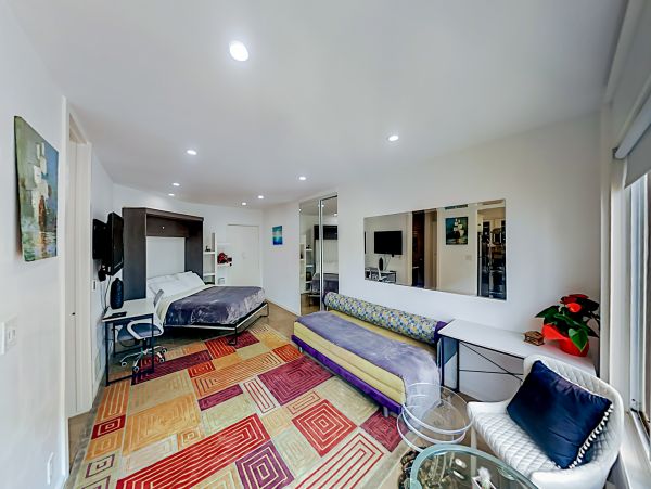 Venice Beach Home 1028831