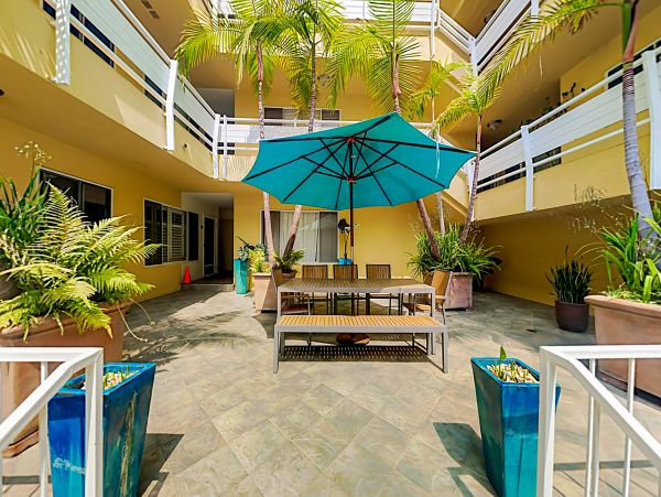 Venice Beach Home 1028831