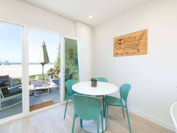 Venice Beach Home 1028832