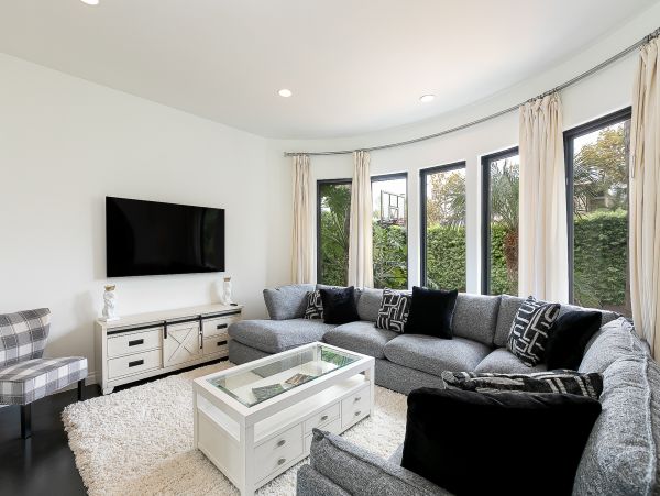 Marina Del Rey Getaway with Private Pool & Spa