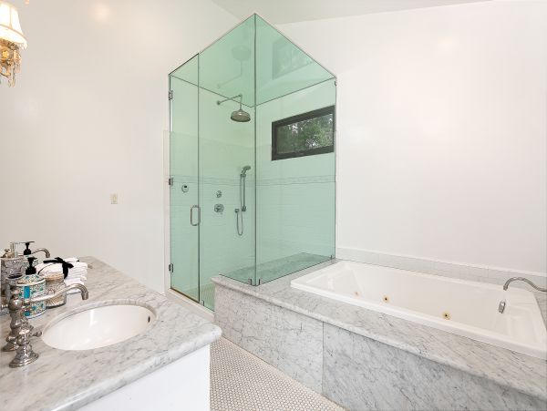 Marina Del Rey Getaway with Private Pool & Spa