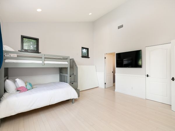 Marina Del Rey Getaway with Private Pool & Spa