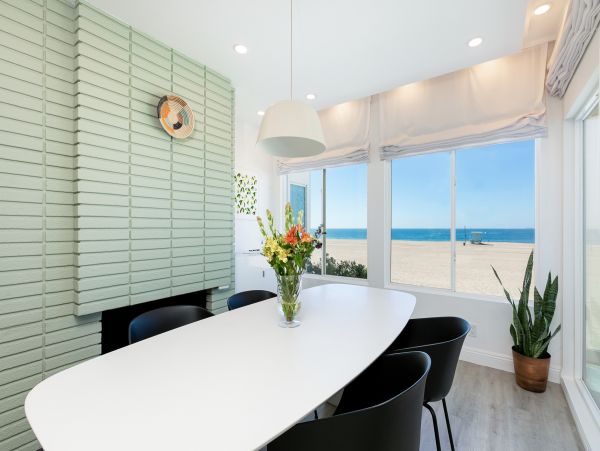 Venice Beach Home 1028834