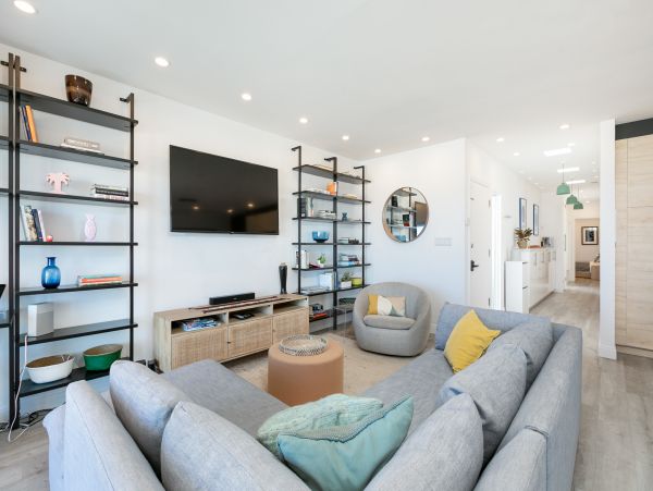 Venice Beach Home 1028834