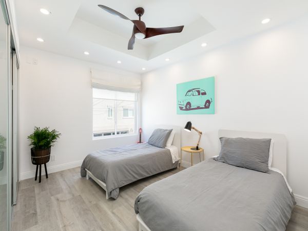 Venice Beach Home 1028834