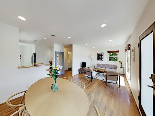 Venice Beach Home 1028837