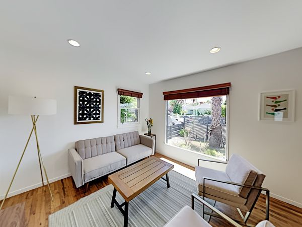 Venice Beach Home 1028837
