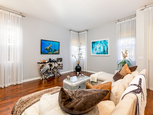 Venice Beach Home 1028838