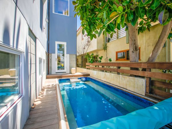 Venice Beach Home 1028840