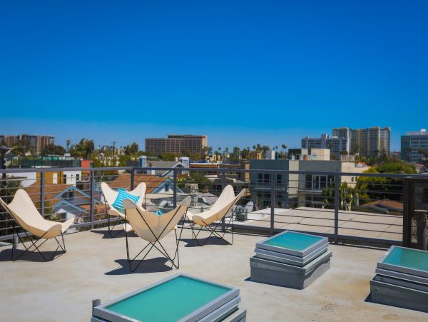 Venice Beach Home 1028840